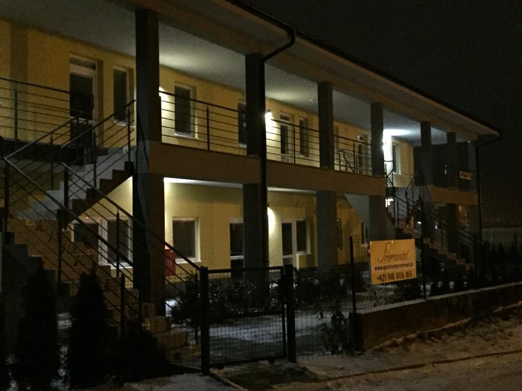 Promenad Apartmany Veľký Meder Buitenkant foto