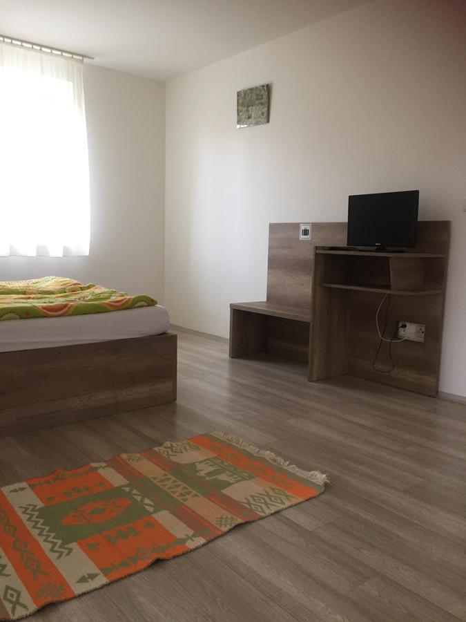 Promenad Apartmany Veľký Meder Buitenkant foto